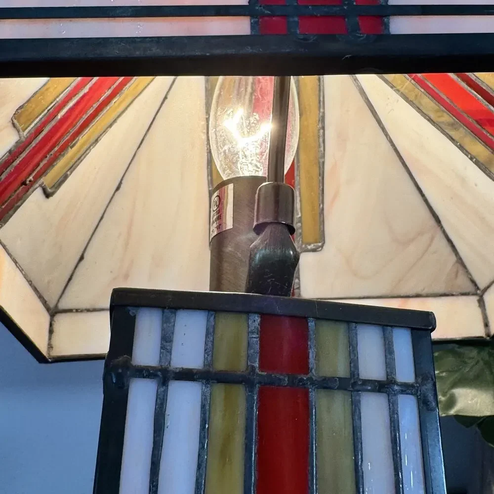 Mission Style Stained Glass Table Lamp Prairie Arts & Crafts Frank Lloyd Wright